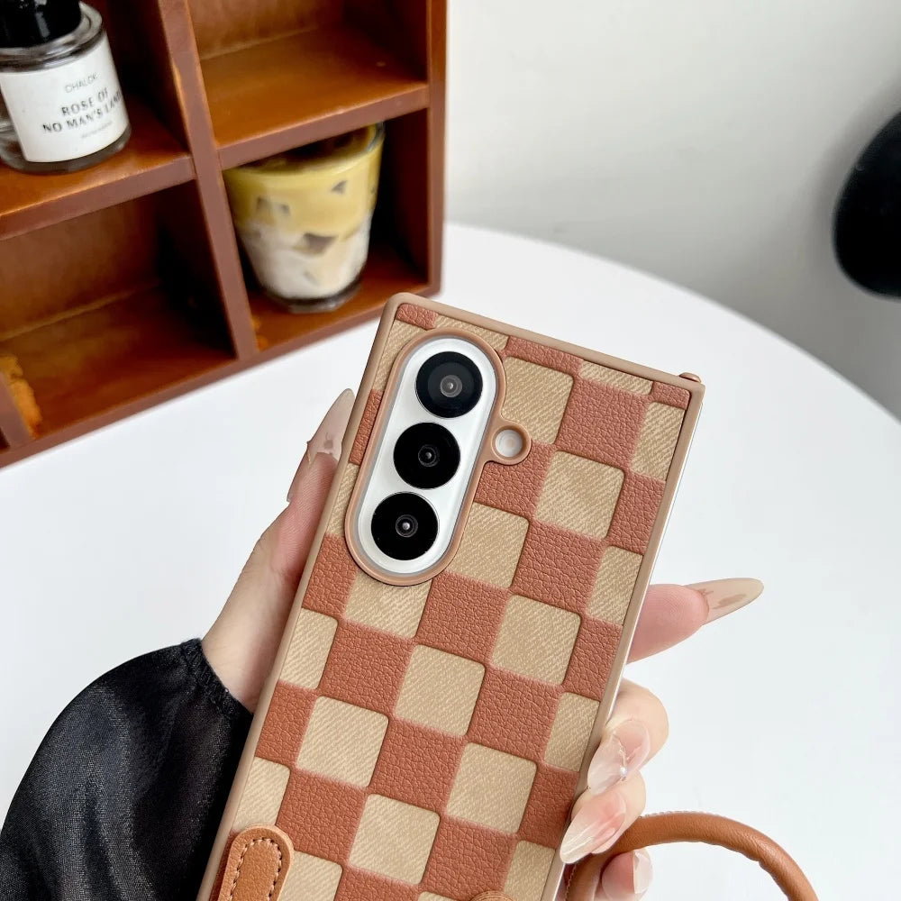 Vintage Chevron Wrist Strap Lanyard Anti Drop Fold Phone Case For Samsung Z Fold 7 6 5 4 3 Lens Protection Shockproof Back Cover