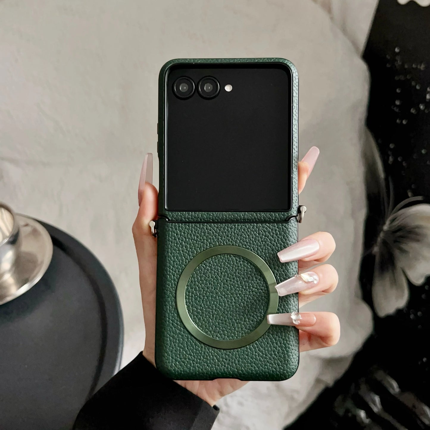 For MagSafe Magnetic Wireless Charging Litchi Texture PU Leather Case For Motorola Moto Razr 60 50 Ultra Plus 2024 Mobile Cover