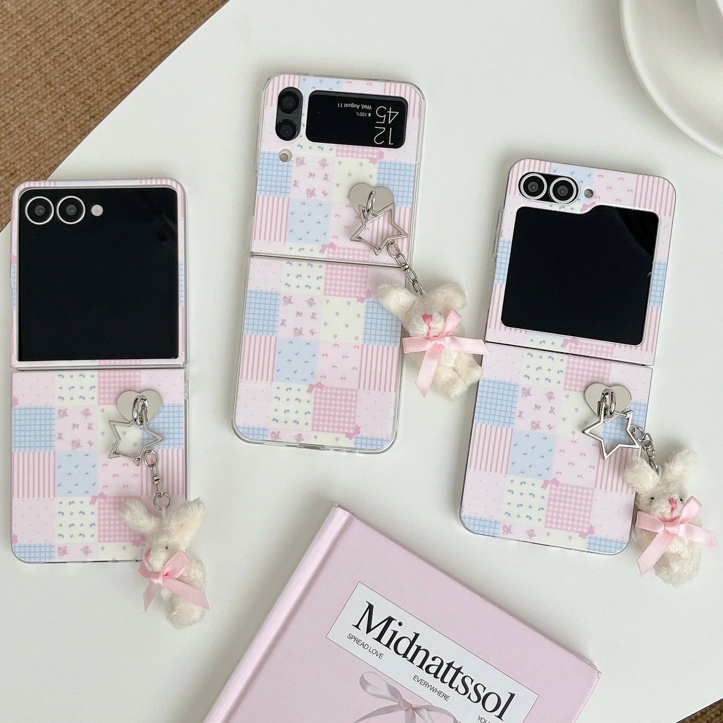 Lovely Flower Phone Case For Samsung Galaxy Z Flip 7 Plush Rabbit Cover Funda For Samsung Z Flip 6 flip5 4 Protective Back Cases