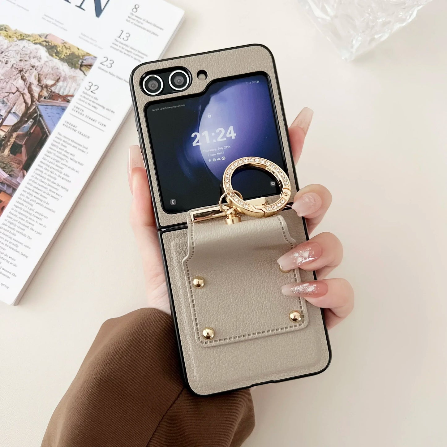 Fashion Leather Ring Holder Phone Case For Samsung Galaxy Z Flip 7 6 5 4 3 Zflip7 5G Folding Hinge Protection Shockproof Cover