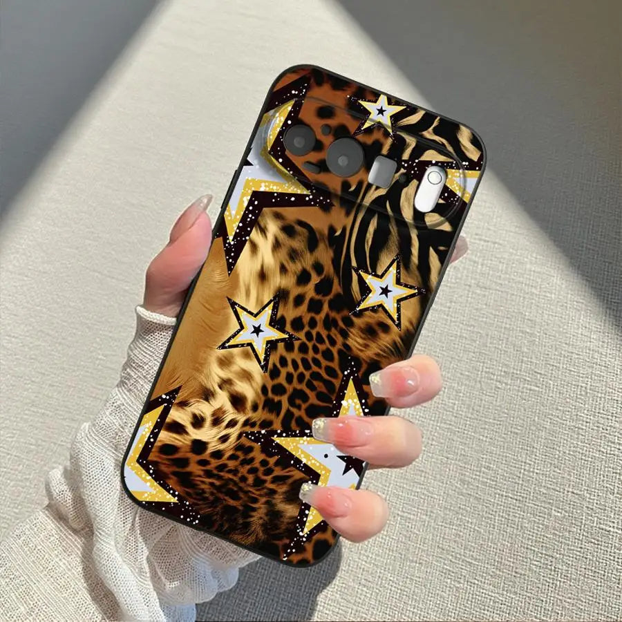 Luxury Ins Brown Red Polka Dots Case for Google Pixel 6 7 8 Pro 10 9 Pro XL 6a 7a 9a 8a Funda Phone Cover