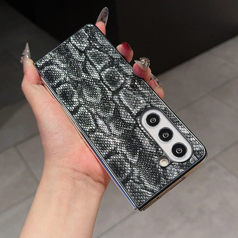 Luxury Snake Skin Texture Phone Case For Samsung Galaxy Z Fold 6 5 4 3 Hard Platic Shockproof Cover For Galaxy Z Fold4 ZFold3 5G