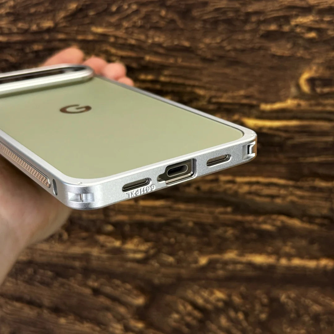 For Google Pixel 11 10 Pro XL 10a Case Aluminum Alloy Frame Seahorse Buckle Metal Lens Skin-Friendly Drop-Proof Cover