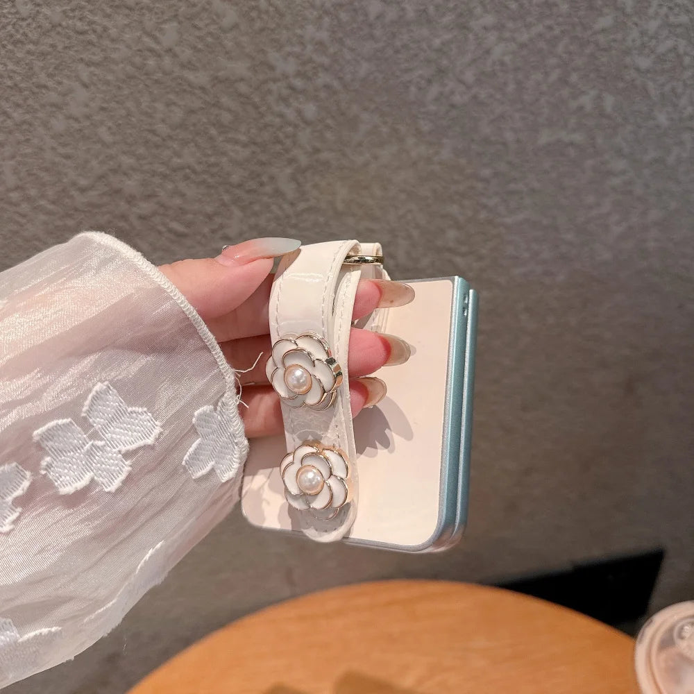 3D Pearl Camellia Flowers Wristband Phone Case for Samsung Galaxy Z Flip 7 6 5 4 3 Flip7 Zflip6 Plating Bumper Shockproof Cover