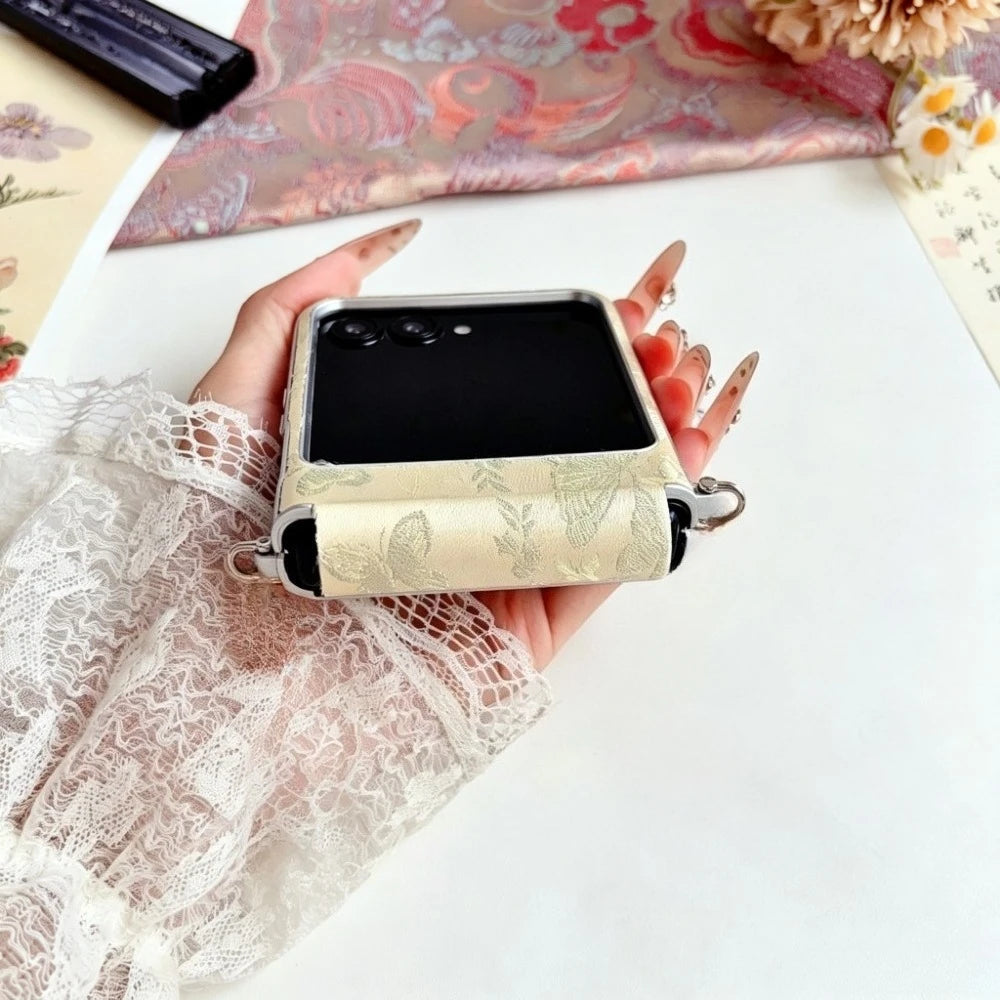Luxury Embroidered Butterfly Phone Case For Motorola Razr 70 70Ultra 60 60Ultra 50 50Ultra Side Buckle Protection Back Cover