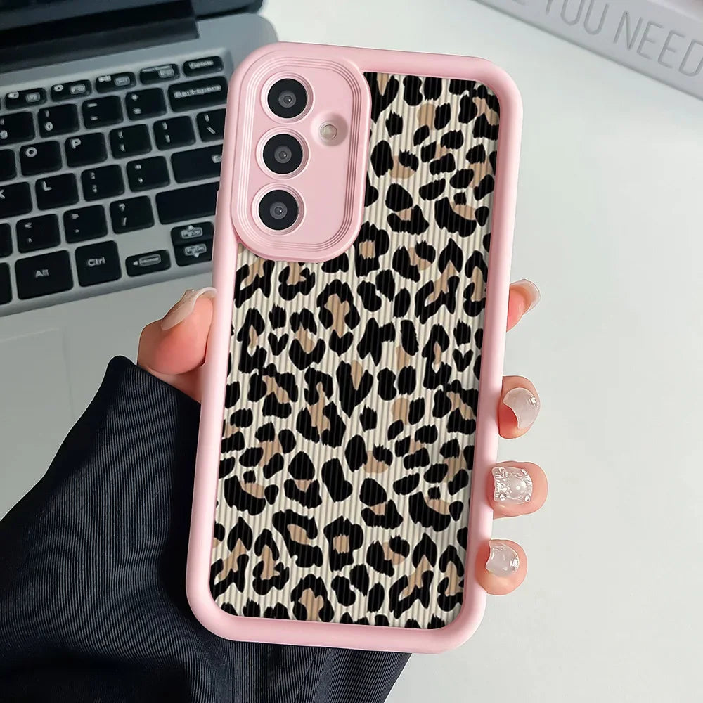 Leopard Wrist Chain Lanyard Case for Samsung S25 S24 S23 S22 S21 Plus Ultra S20 FE A50 A05 11 30 20 Soft TPU Phone Cover