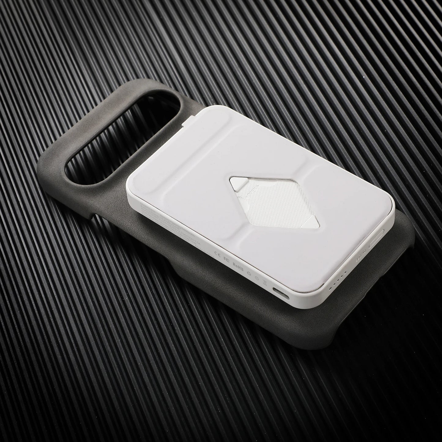 Luxury Sheepskin Magnetic Case For Google Pixel 10 10Pro 9 9Pro XL 8 8a 7a 7 Pro Wireless Charging Lambskin Leather Matte Cover
