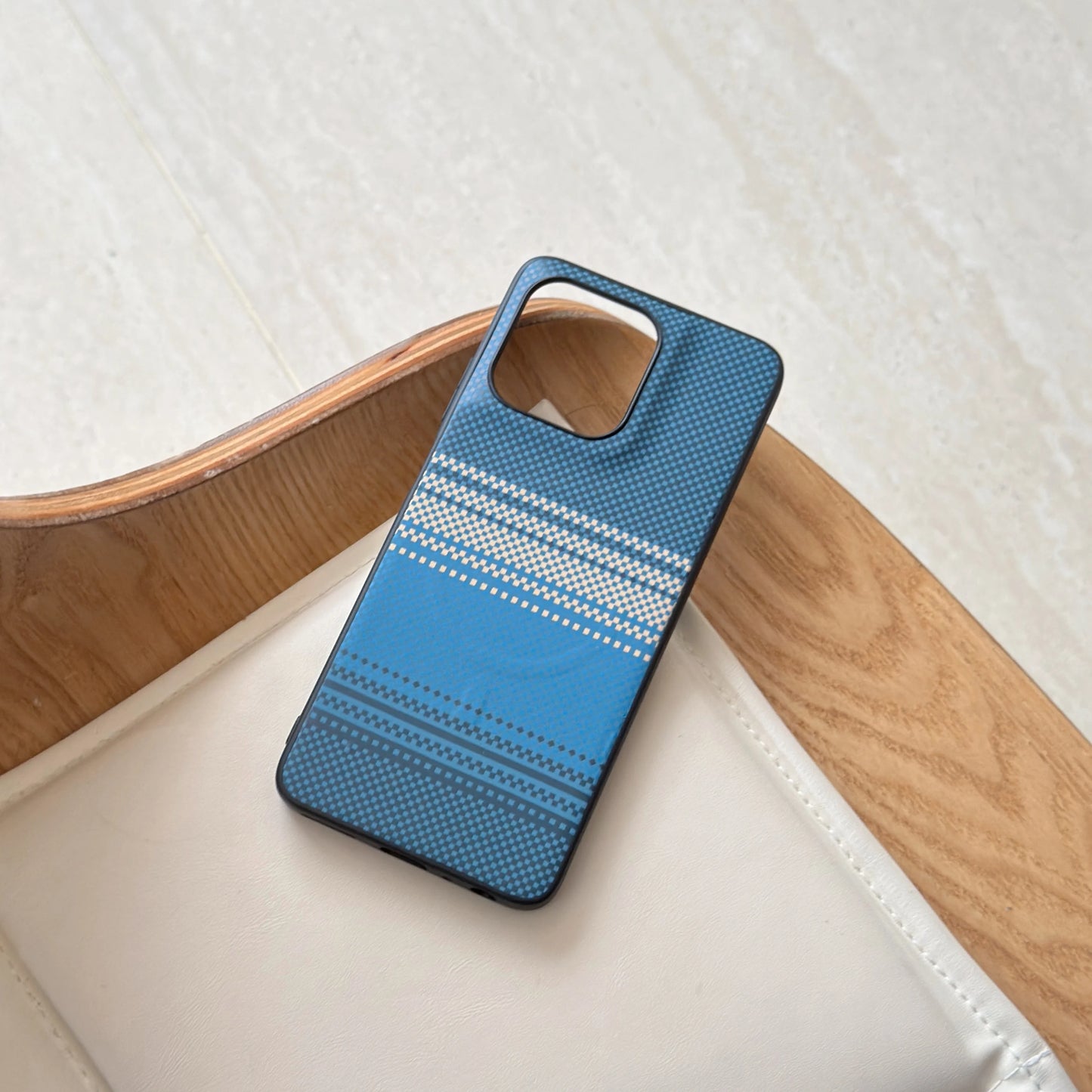 Luxury Carbon Fiber Magnetic Phone Case for Motorola G86 G06 G56 G15 Edge 60 Stylus 60 Fusion Wireless Charging Slim Fit Cover