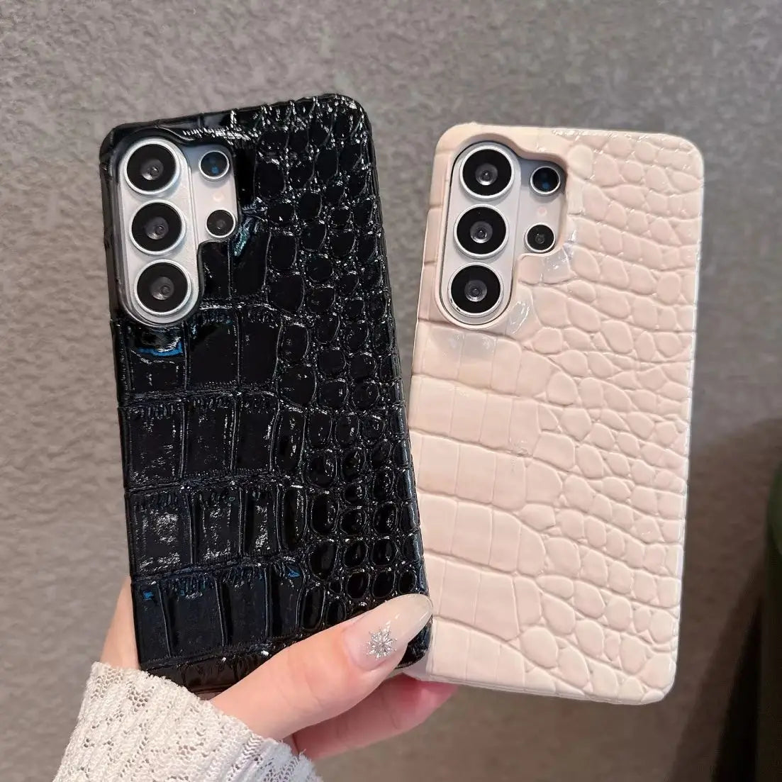 Luxury Glossy Advanced Crocodile Pattern Frameless Case For Samsung S26 S25 S24 S23 S22 Ultra Cool Armor Shockproof Bright Cover