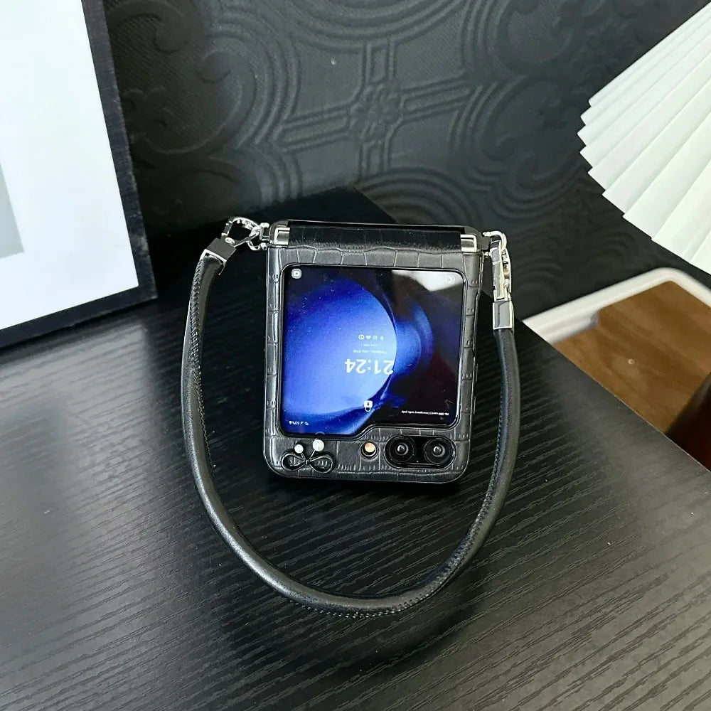 Shockproof Crocodile Pattern PU Leather Bowknot Phone Case for Samsung Galaxy Z Flip 7 FE 6 5 4 3 Wrist Strap Protection Cover