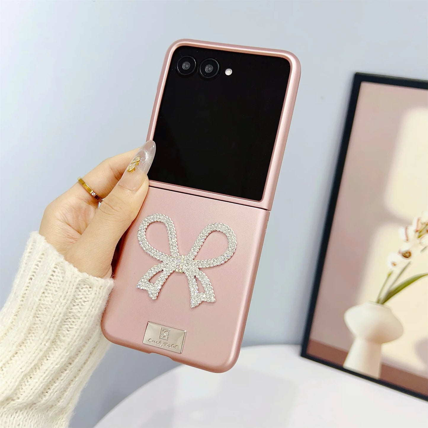 Ins Korean Luxury Rhinestones Butterfly Bow Star Chain Phone Case for Motorola Razr 60 Ultra 50Ultra Razr 40 Ultra Back Cover
