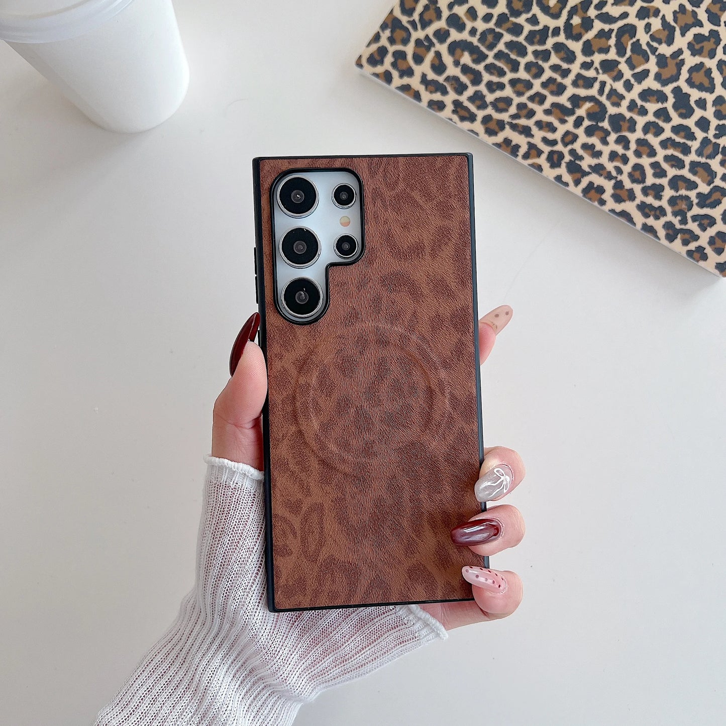 Magnetic Leopard Print Case For Samsung Galaxy S25 S24 Ultra S22 S23 FE Plus S21 Note 20 Ultra A55 A35 Wireless Charging Cover