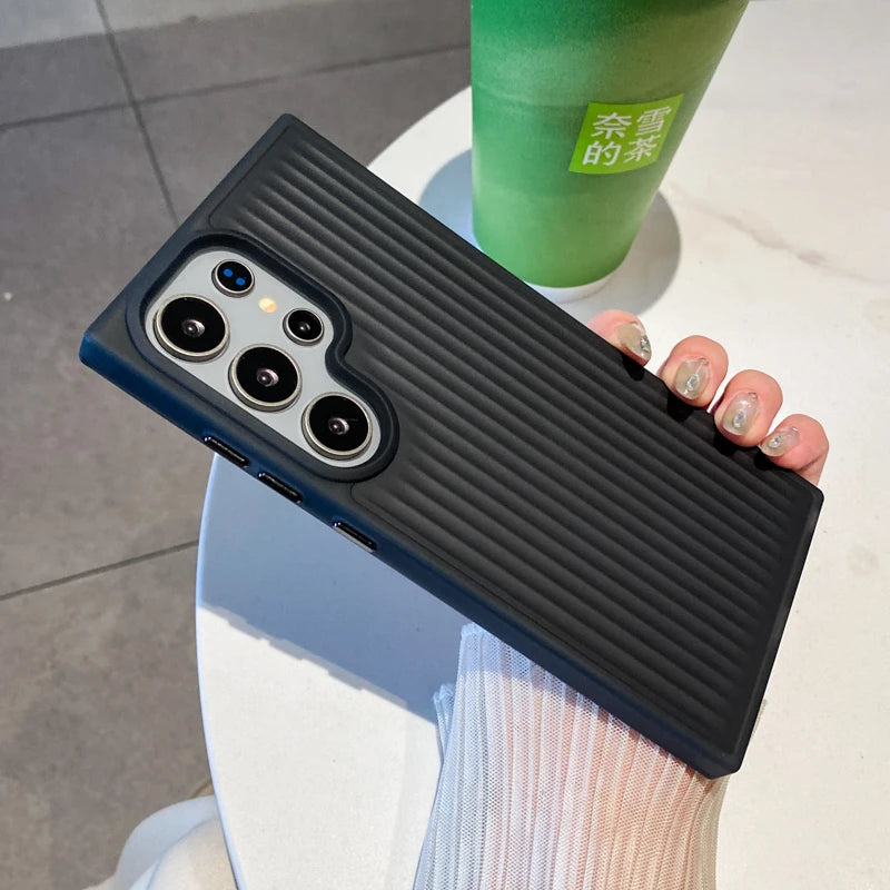 Corrugated Stripes Pattern Matte PC Case For Samsung Galaxy S25 S24 S23 S22 S21 Ultra Plus Translucent Shockproof Hard Cover