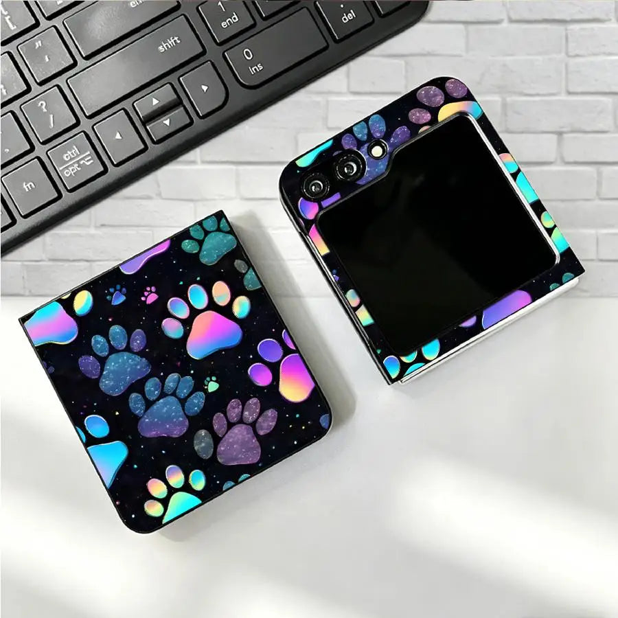 Colorful Paw Prints Back Phone Cover Funda Case for Samsung Galaxy Flip7 FE Flip6 Flip4 Z Flip 7 6 5 4 3 Flip5 Flip3