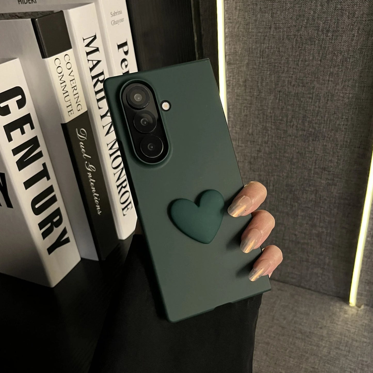 Ins Cute Simple 3D Love Heart Solid Color Phone Case for Samsung Galaxy ZFold7 Z Fold 6 Z Fold6 Z Fold5 Shockproof Back Cover