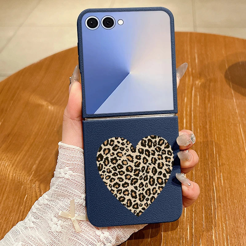 Leopard Print Big Heart Phone Case For Samsung Galaxy Z Flip7 FE Flip6 Flip 7 6 5 4 3 For Magsafe Wireless Charge Folding Cover