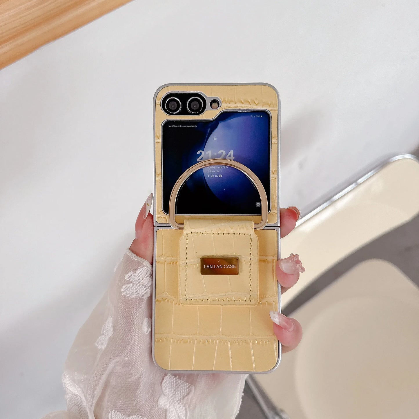 For Samsung Z Flip 7 6 5 4 3 Multi colored crocodile patterned metal buckle phone case