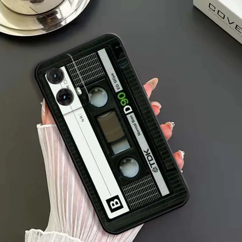 Creative cassette design For Motorola G85 Edge 50 G24 G35 G14 G04 40 G72 G34 G31 G Stylus G54 G13 G32 5G Black Phone Case