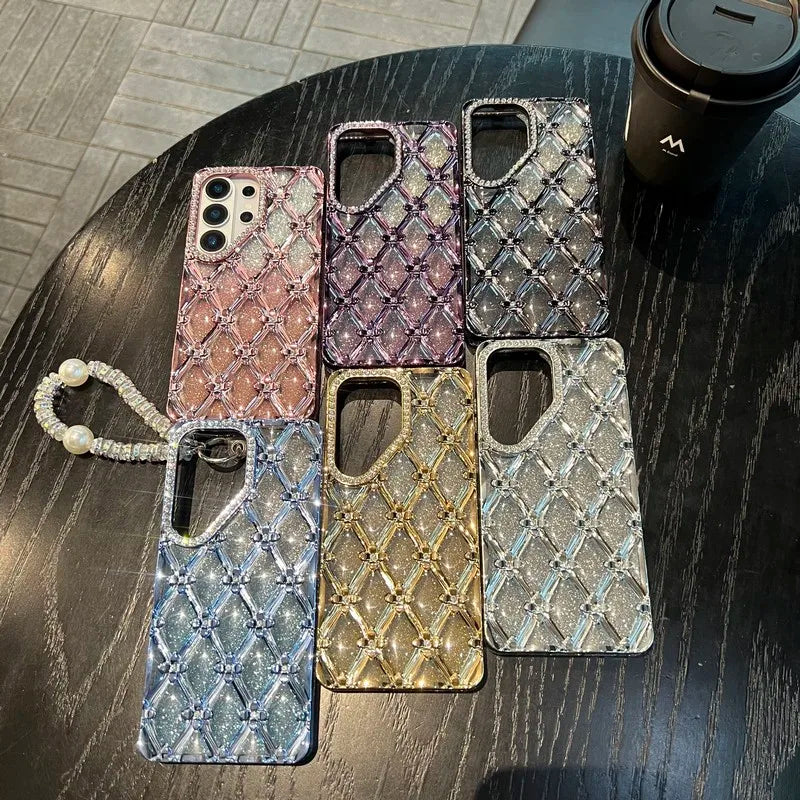 Glitter Diamond Rhombus Bracelet Chain Phone Case For Samsung Galaxy S26 Ultra S23 S24 S25 Plus Ultra A16 Cover With Lanyard