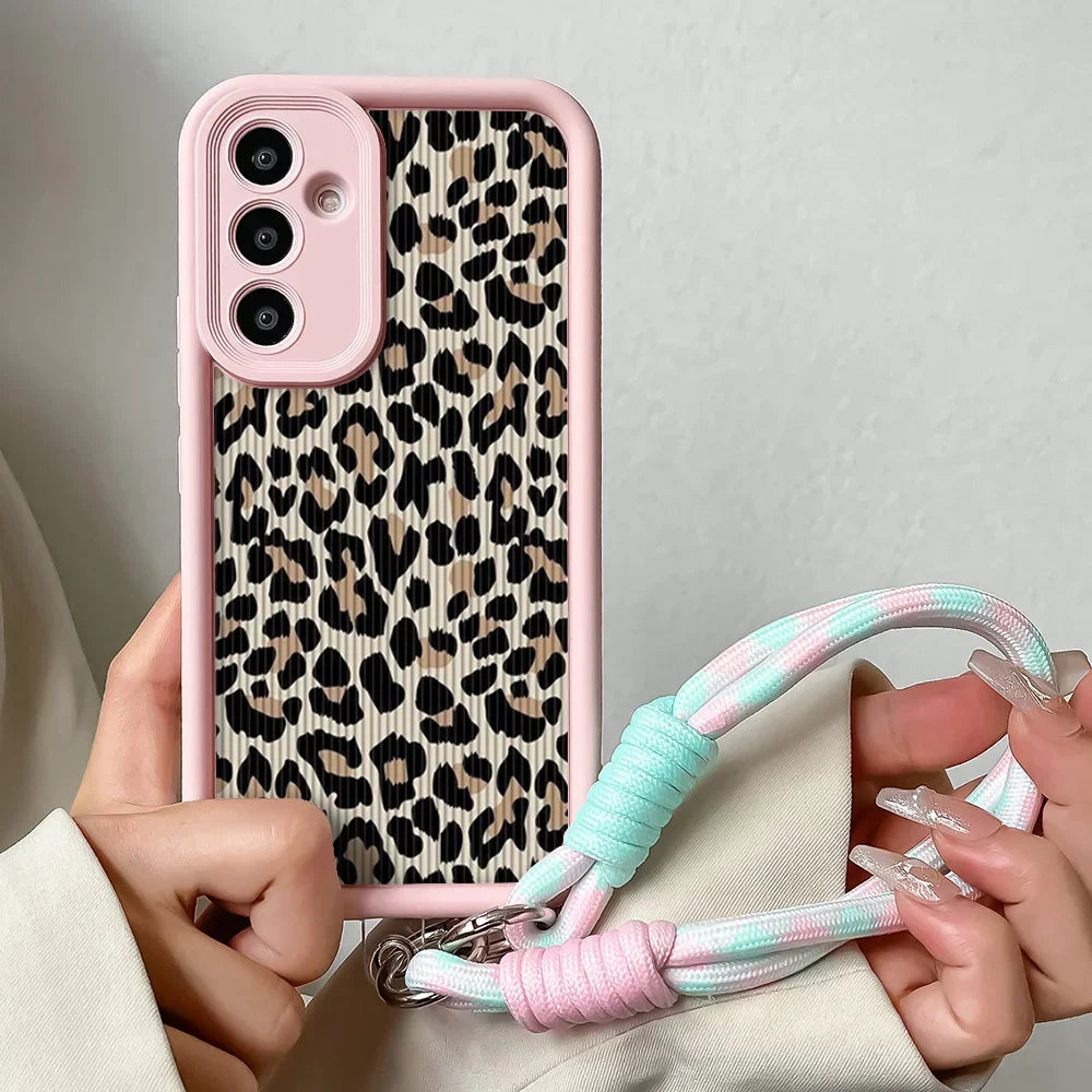 Leopard Wrist Chain Lanyard Case for Samsung S25 S24 S23 S22 S21 Plus Ultra S20 FE A50 A05 11 30 20 Soft TPU Phone Cover