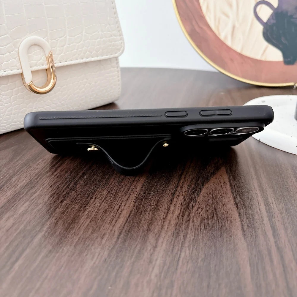 Luxury Plain Wrist Strap Holder Phone Case For Samsung Galaxy S26 S25 S24 S23 S22 Ultra Plus Wristband Protection Cover Bumper