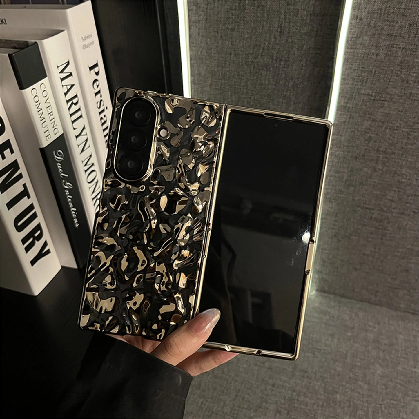 Luxury Wrinkle Electroplated Leopard Phone Case for Samsung Galaxy Z Fold 6 Z Fold6 Fold7 Back Cover