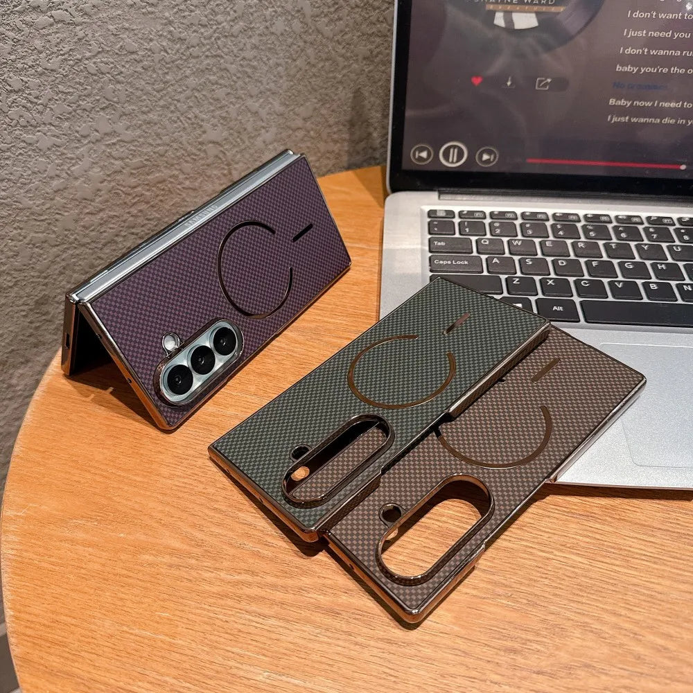 For Samsung Galaxy Z Fold 7 Case Hard Carbon fiber Magnetic wireless charging Protective Back Cover For Z Fold 7 6 5 4 3 Shell