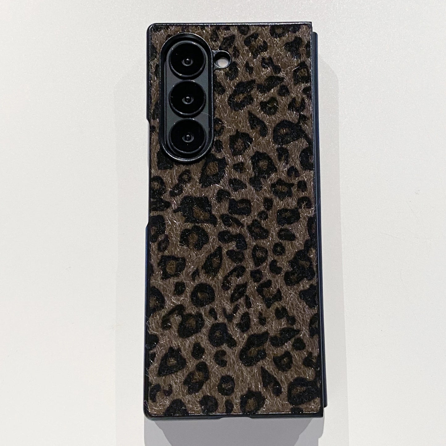 Fashion Flush Leopard Leather Plush Textured Back Cover For Samsung Galaxy Z Fold 6 5 4 3 7 5G  Luxury Hard PC Phone Case