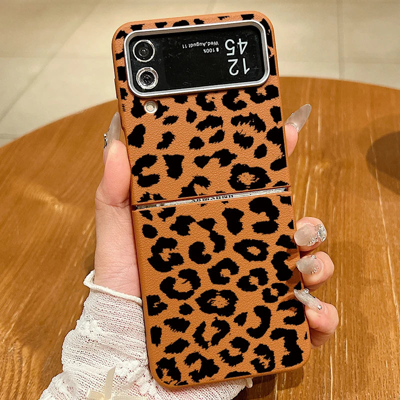 Leopard Pattern Magnetic Case For Magsafe For Samsung Galaxy Z Flip 6 5 4 3 Flip4 Flip5 Flip6 Leather Texture TPU Folding Cover