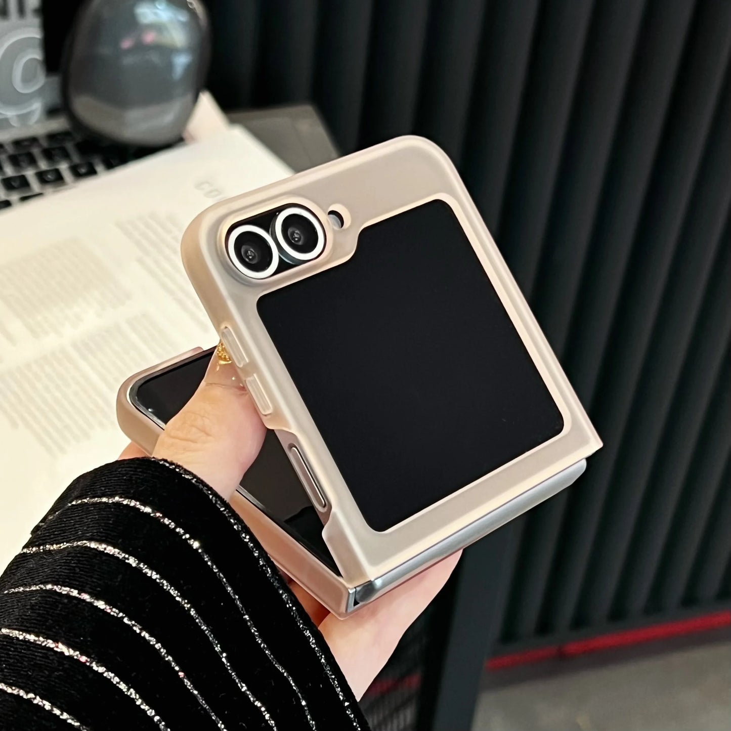 Ultra-Thin Matte PC Folding Phone Case For Samsung Galaxy Z Flip ZFlip 6 5 4 3 Zflip6  Zflip5 Zflip4 Protective Cooling Cover