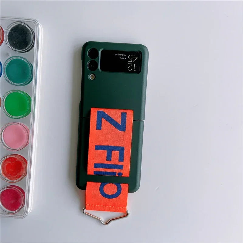 Z flip 6 7 Case Luxury Wristband For Samsung Galaxy Z Flip 7 4 5 3 6 Wrist Strap Hard Shockproof Flip4 Flip6 Zflip5 Z6 Z7 Cover