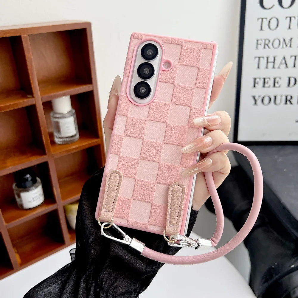 Vintage Chevron Wrist Strap Lanyard Anti Drop Fold Phone Case For Samsung Z Fold 7 6 5 4 3 Lens Protection Shockproof Back Cover