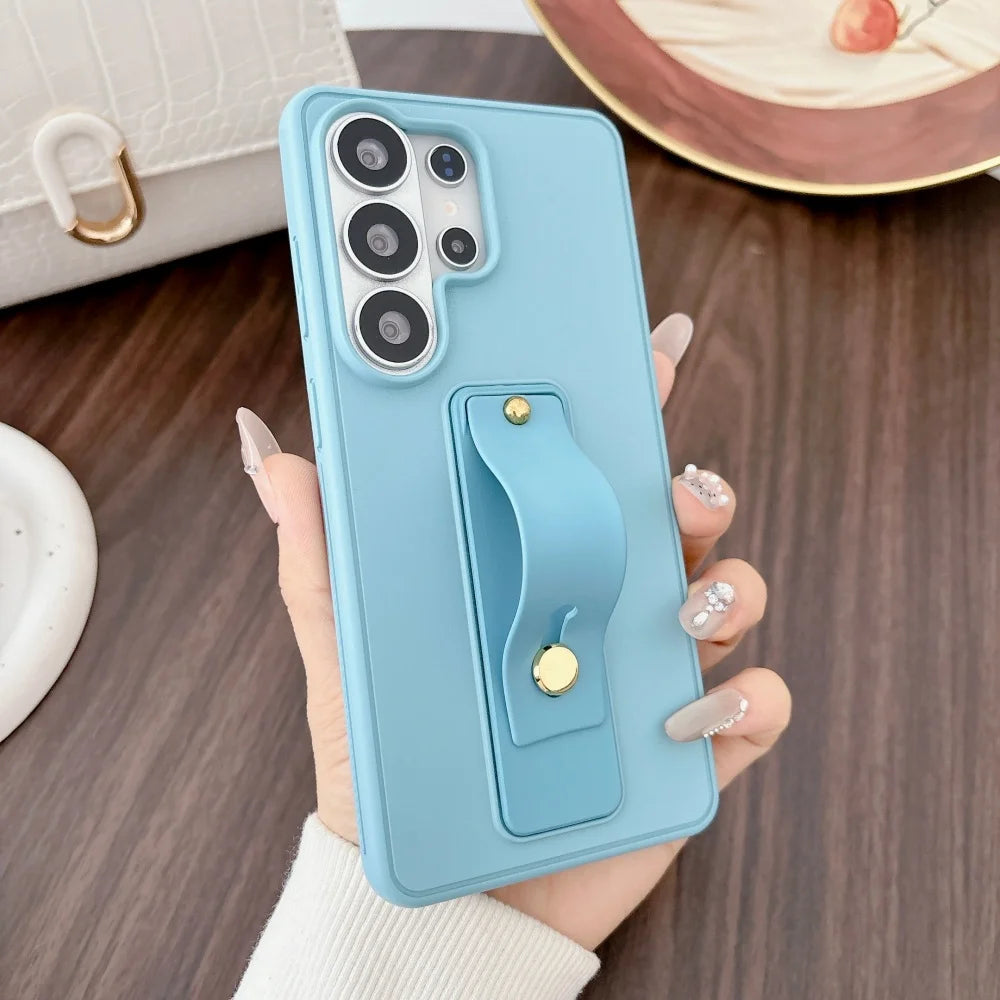 Luxury Plain Wrist Strap Holder Phone Case For Samsung Galaxy S26 S25 S24 S23 S22 Ultra Plus Wristband Protection Cover Bumper