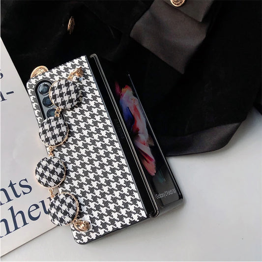 Retro Lattice Pattern Cloth Bracelet Phone Cover For Samsung Galaxy Z Fold 6 5 4 3 2 5G Houndstooth Printed PU Leather Case
