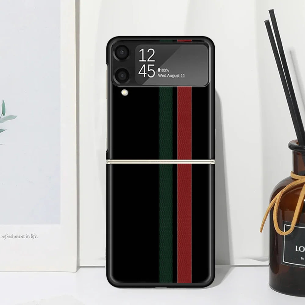 Luxury Sports Line Cool Stripes Phone Case For Samsung Galaxy Z Flip 7 Flip7 Zflip 6 Flip6 5 Flip5 4 Flip4 3 Flip3 5G Fundas Bla