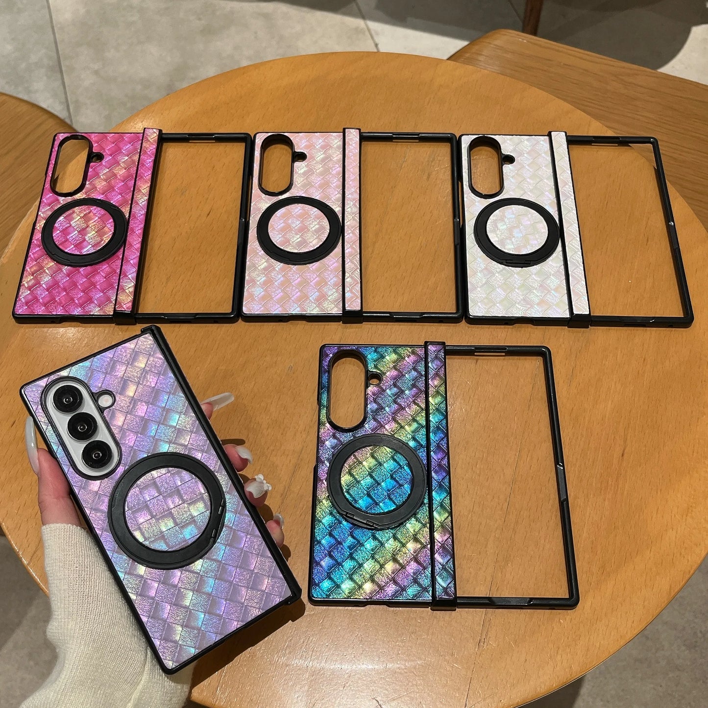 High-End Full Protection Mesh Pattern Magnetic Ring Stand Middle Axis Protective Phone Case for Z Fold 7 6 5 4 3