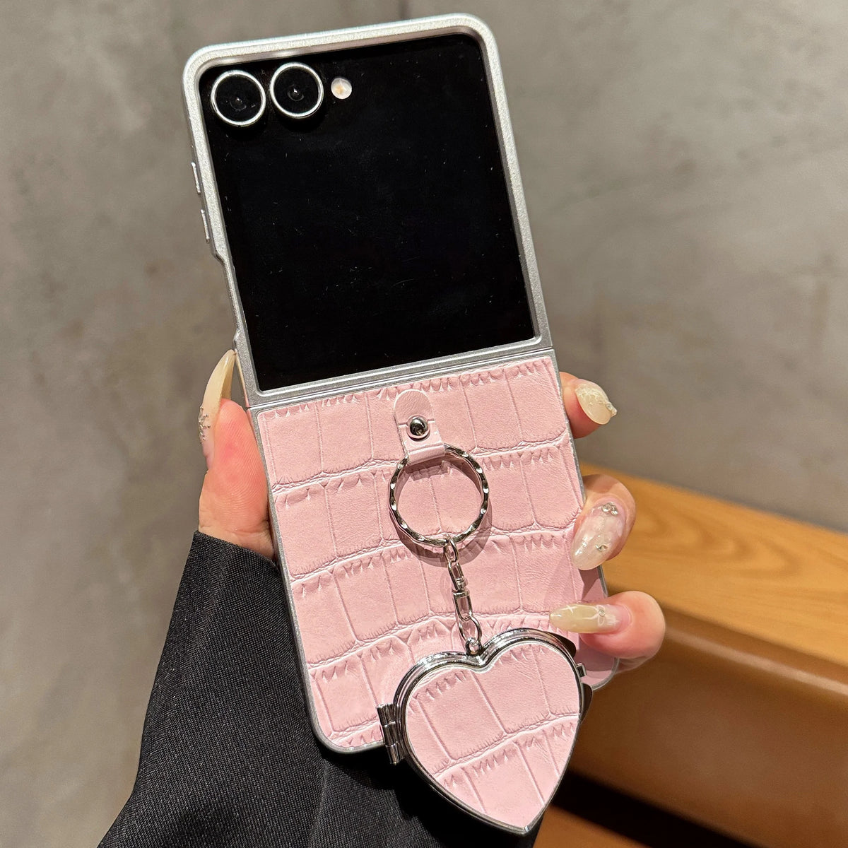 Crocodile Patterned Leather Case For Samsung Galaxy Z Flip 8 Heart Make up Miroor Cover For Samsung ZFlip7 Z Flip 6 5 4 3 Cover