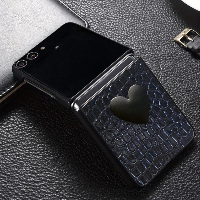 Fashion Crocodile Texture Hard Phone case for Moto Razr 70 60 50 Ultra 2026 2025 + 2024 with Cute Solid Color Love Heart Resin