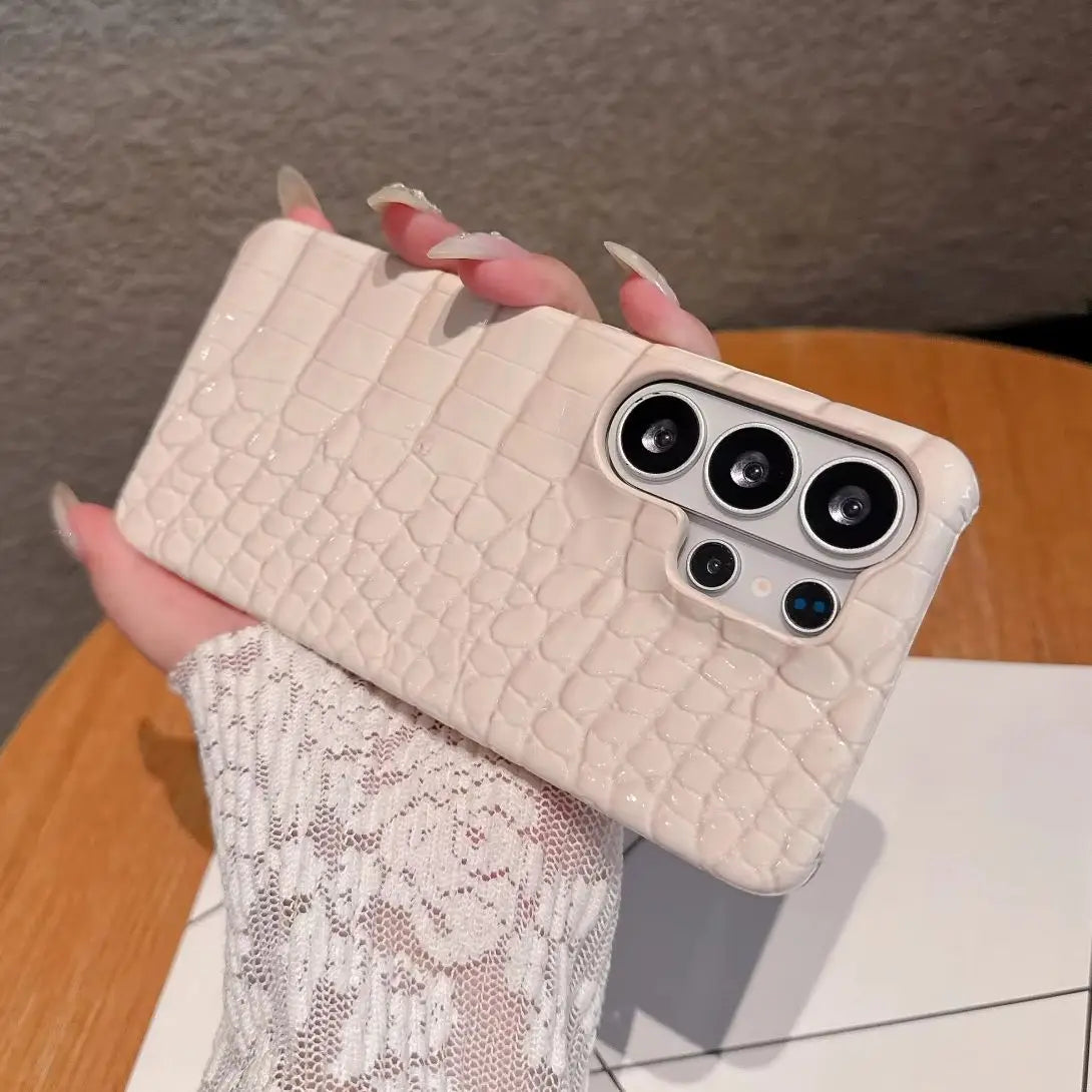 Luxury Glossy Advanced Crocodile Pattern Frameless Case For Samsung S26 S25 S24 S23 S22 Ultra Cool Armor Shockproof Bright Cover