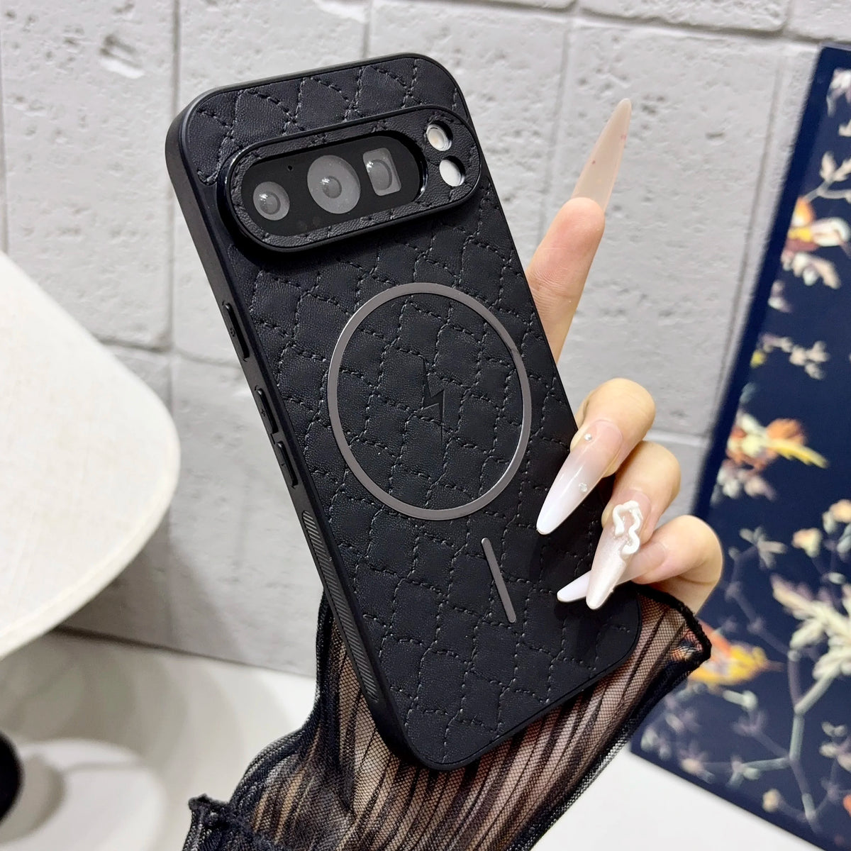 Fashion Quilted Leather Texture Magnetic Phone Case For Google Pixel 11 10 9 8 7 A Pro XL Shockproof Back Cover