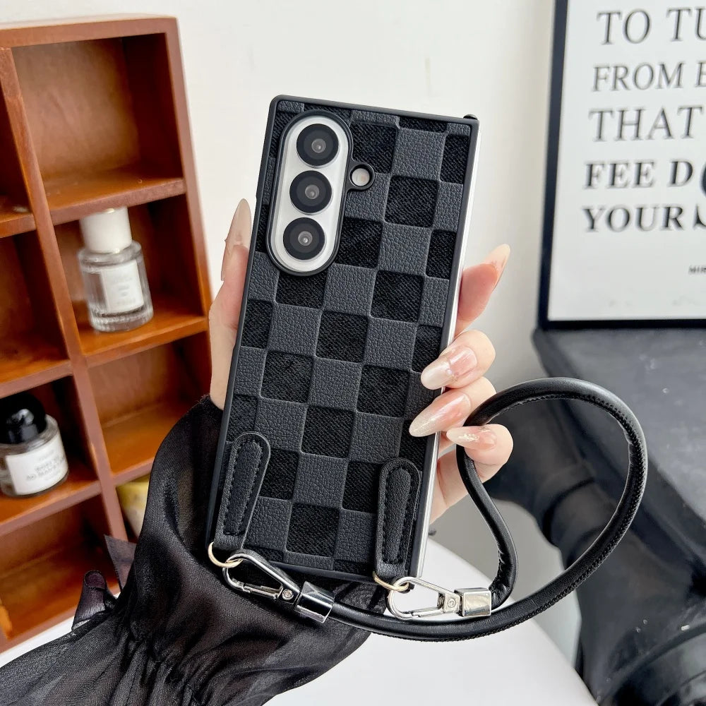 Vintage Chevron Wrist Strap Lanyard Anti Drop Fold Phone Case For Samsung Z Fold 7 6 5 4 3 Lens Protection Shockproof Back Cover