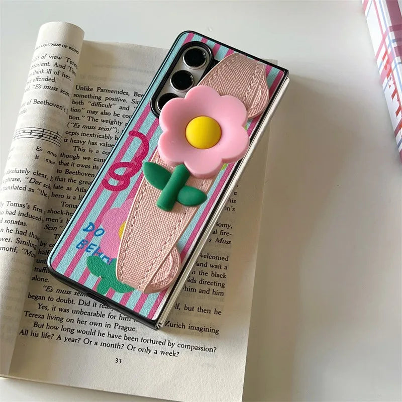 Luxury Korean Cute Flower Wristband Strips Case for Samsung Galaxy Z Fold8 Ultra Fold7 Z Fold6 Fold 5 Back Cover with Holder