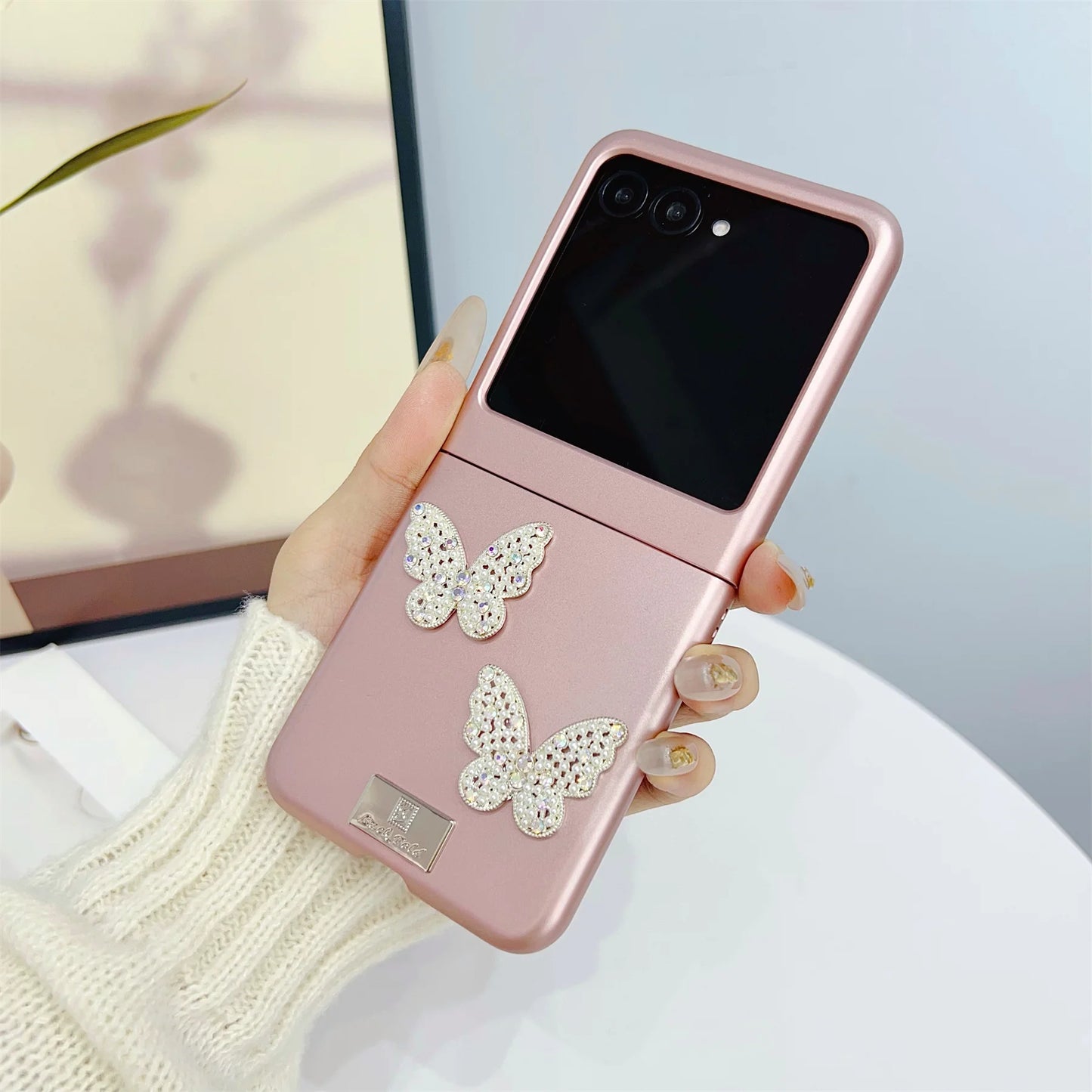 Ins Korean Luxury Rhinestones Butterfly Bow Star Chain Phone Case for Motorola Razr 60 Ultra 50Ultra Razr 40 Ultra Back Cover