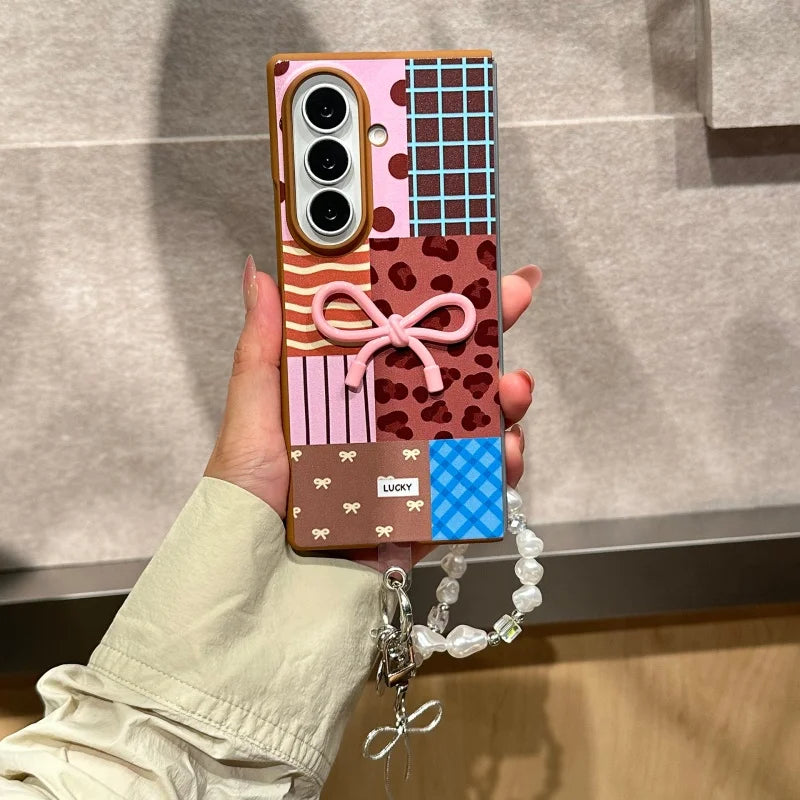 Korean Plaid Patter Flower Cute Bow Phone Case For Samsung Galaxy Z Fold 8 Ultra Z Fold8 ZFold8 Cover with Chain Hard Cases Capa