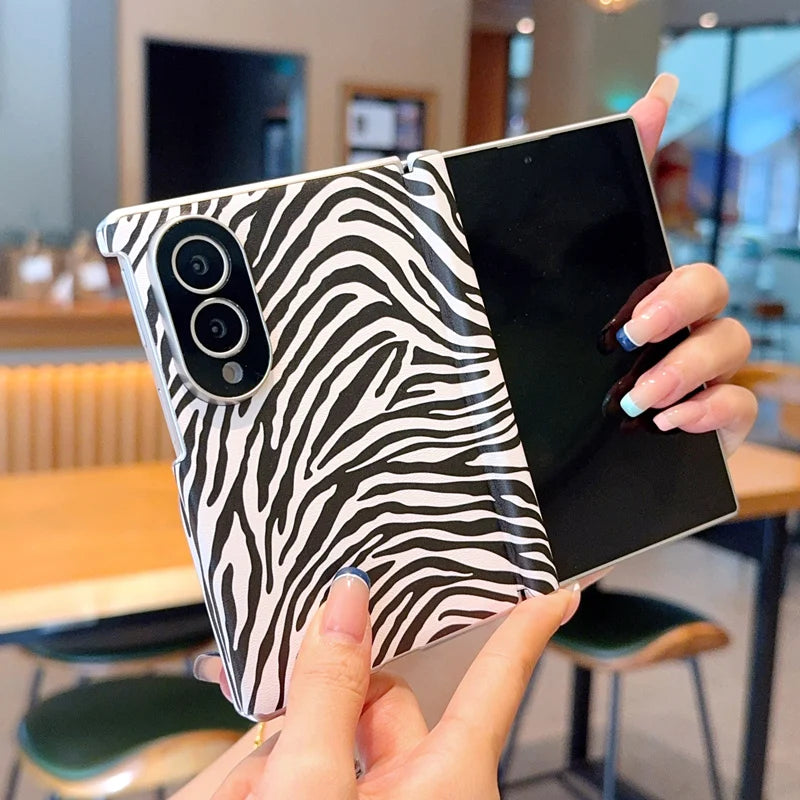For Samsung Galaxy Z Fold 8 Wide Case Stylish Stand Unique Contrasting Color Texture Skin-friendly PU Leather Cover Shockproof