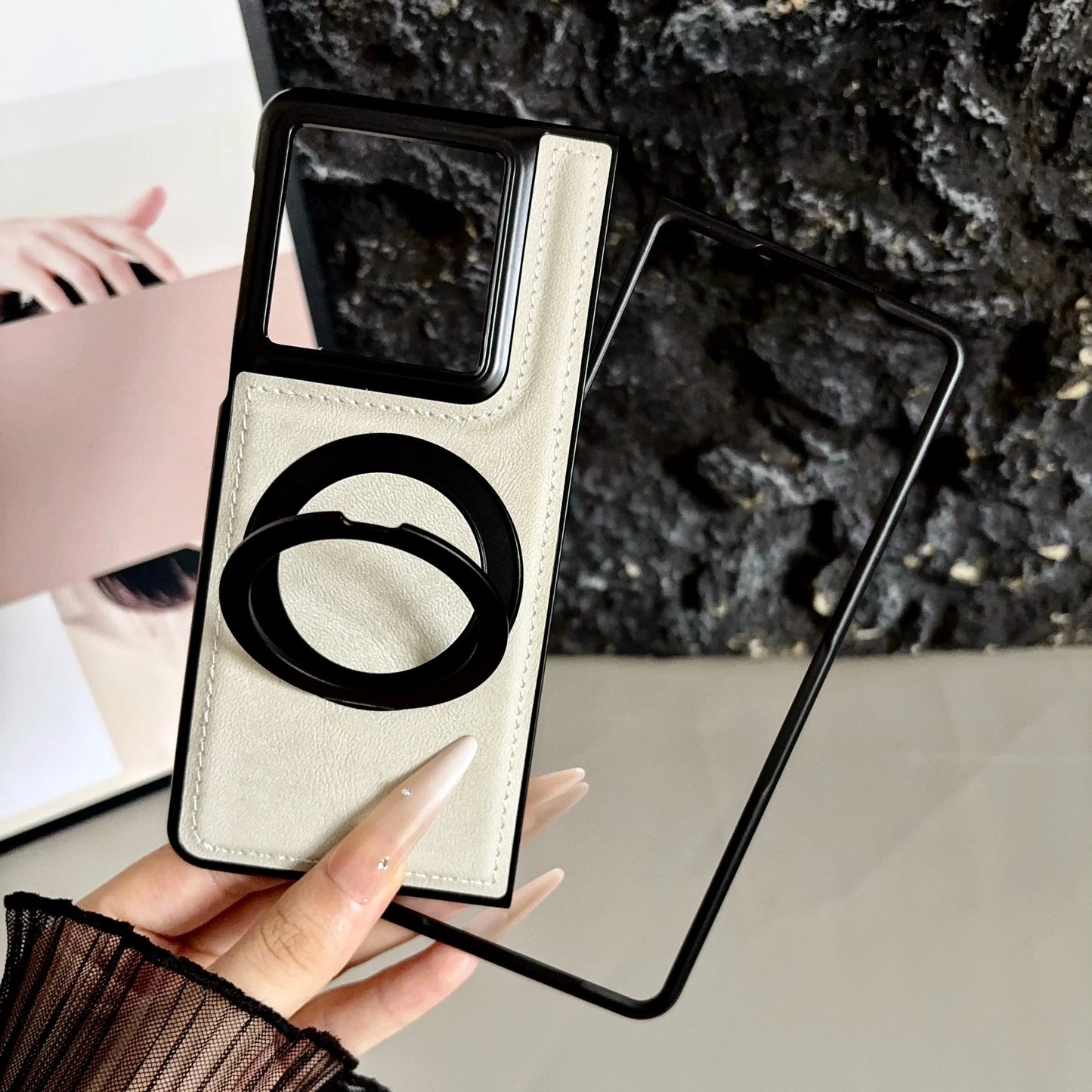 360° Rotating Ring Case For Magsafe Magnetic Wireless Charging Premium PU Leather Cover for MOTOROLA Moto Razr Fold 2026