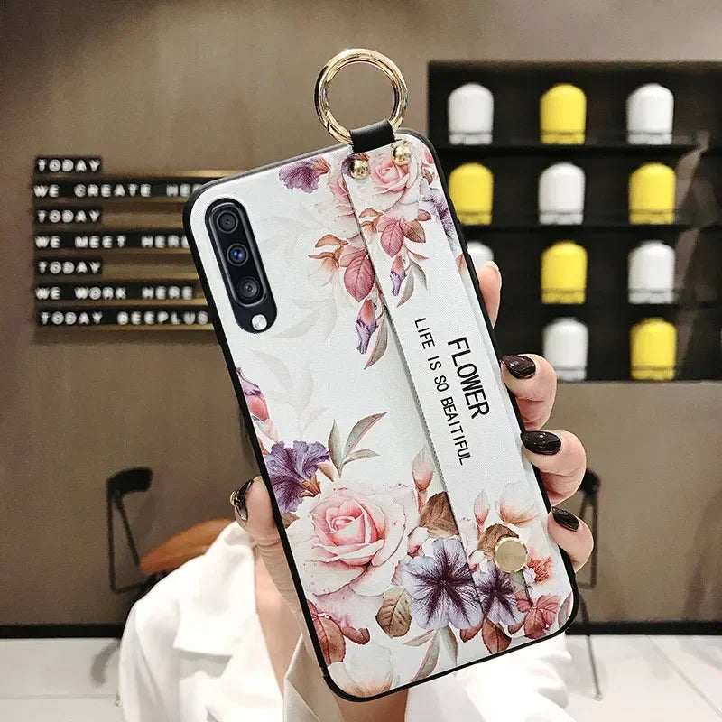 Wrist Strap Case For Samsung S25 Plus Ultra S24 FE A06 16 36 26 56 15 25 35 55 Vintage Flower Soft TPU Phone Holder Case Cover