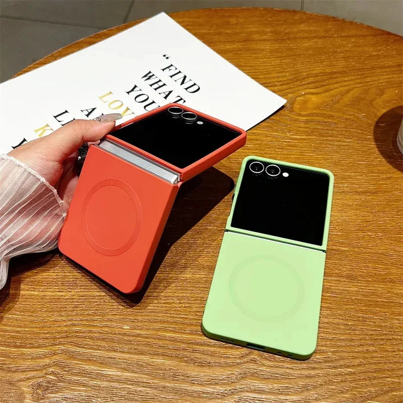 Liquid Silicone Soft Magnetic Phone Case for Samsung Galaxy Z Flip 7 6 5 4 3 5G Wireless Charging Shockproof Protection Cover