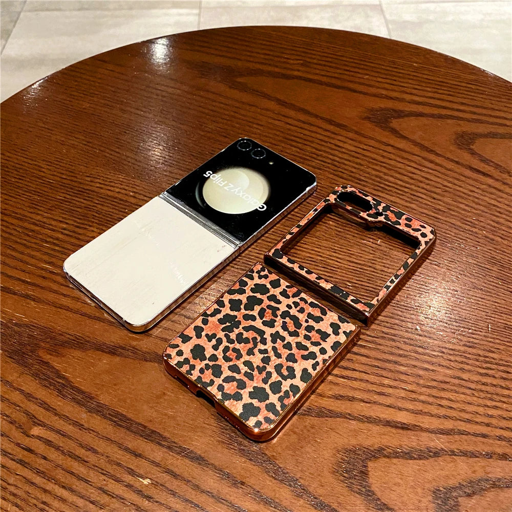 Luxury Gold Plating Cover Fashion Women Sexy Glitter Leopard Pattern Phone Case for Samsung Galaxy Z Flip 7 Flip 6 Z Flip 5 3 4