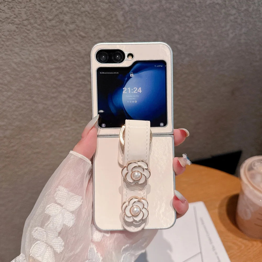 3D Pearl Camellia Flowers Wristband Phone Case for Samsung Galaxy Z Flip 7 6 5 4 3 Flip7 Zflip6 Plating Bumper Shockproof Cover